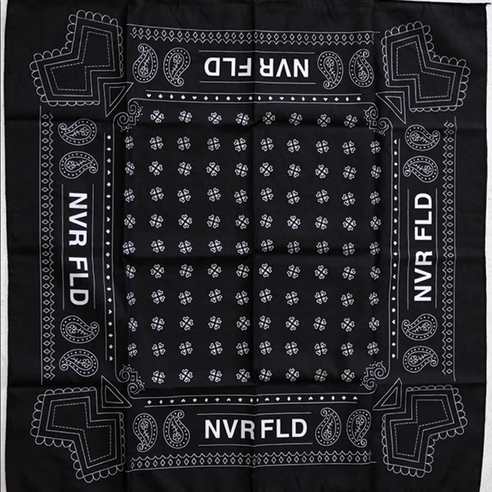 SUPER STYLISH “Never Fold” Bandanas ~ 3 PACK. BLK/GRY/PNK.  #NEVER FOLD